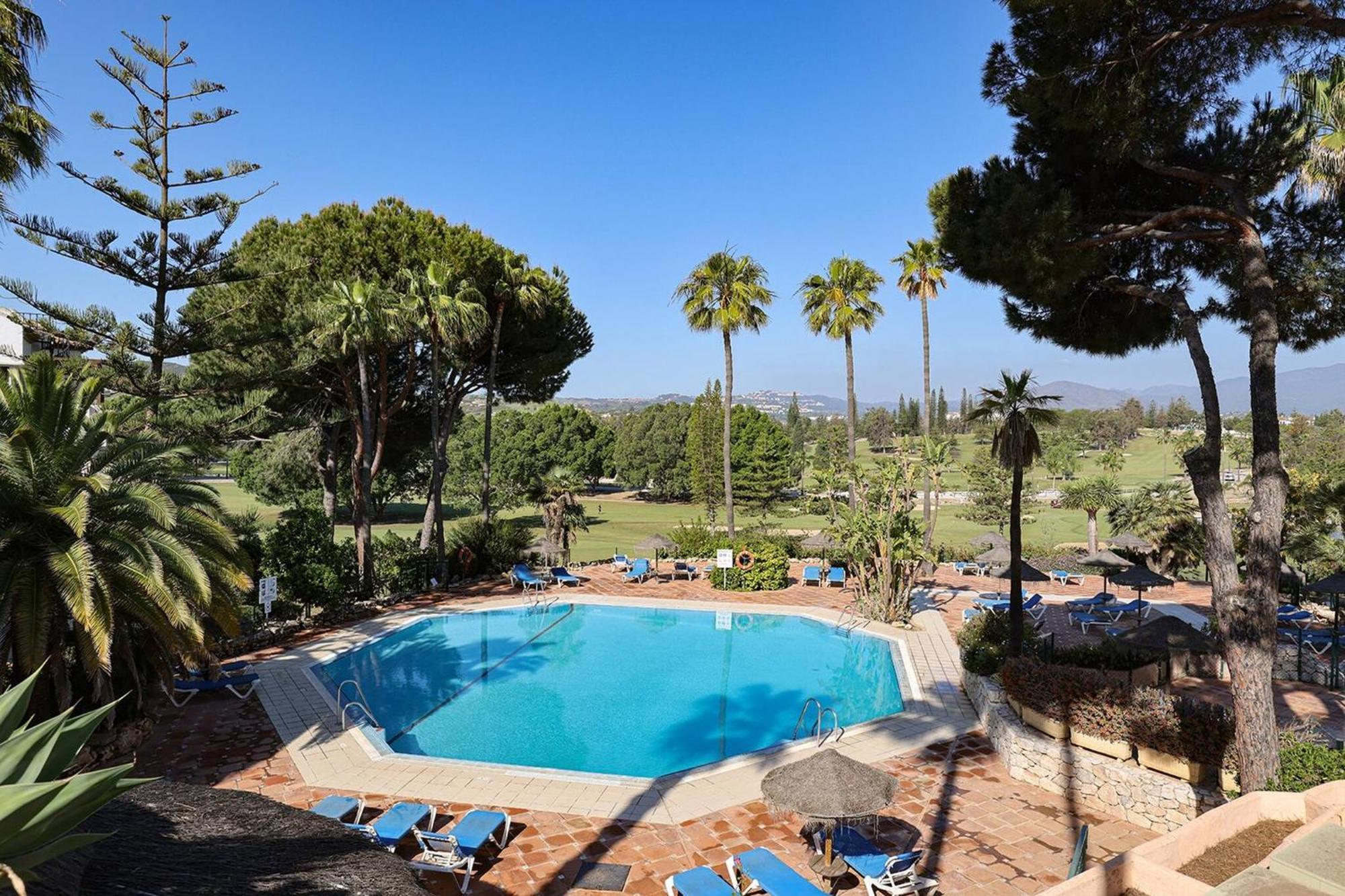 053 - Two Bed Mijas Golf Apartment In Popular Matchroom Golf Club Fuengirola Exterior photo